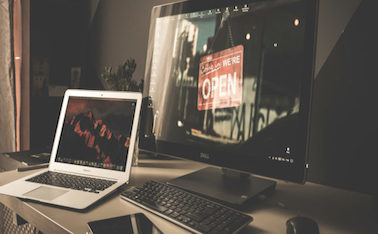 Canva-Silver-Laptop-800x350